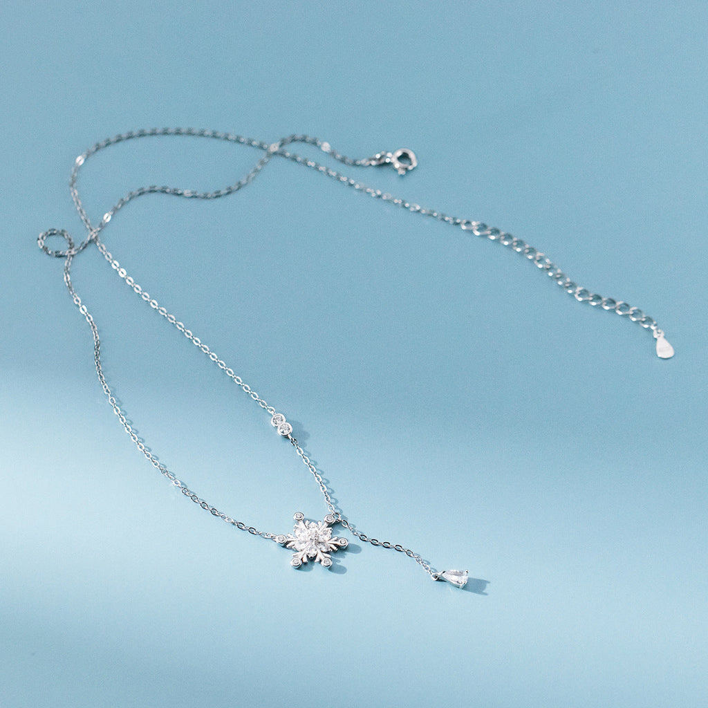 S925 sterling silver sweet Mori snowflake diamond drop necklace
