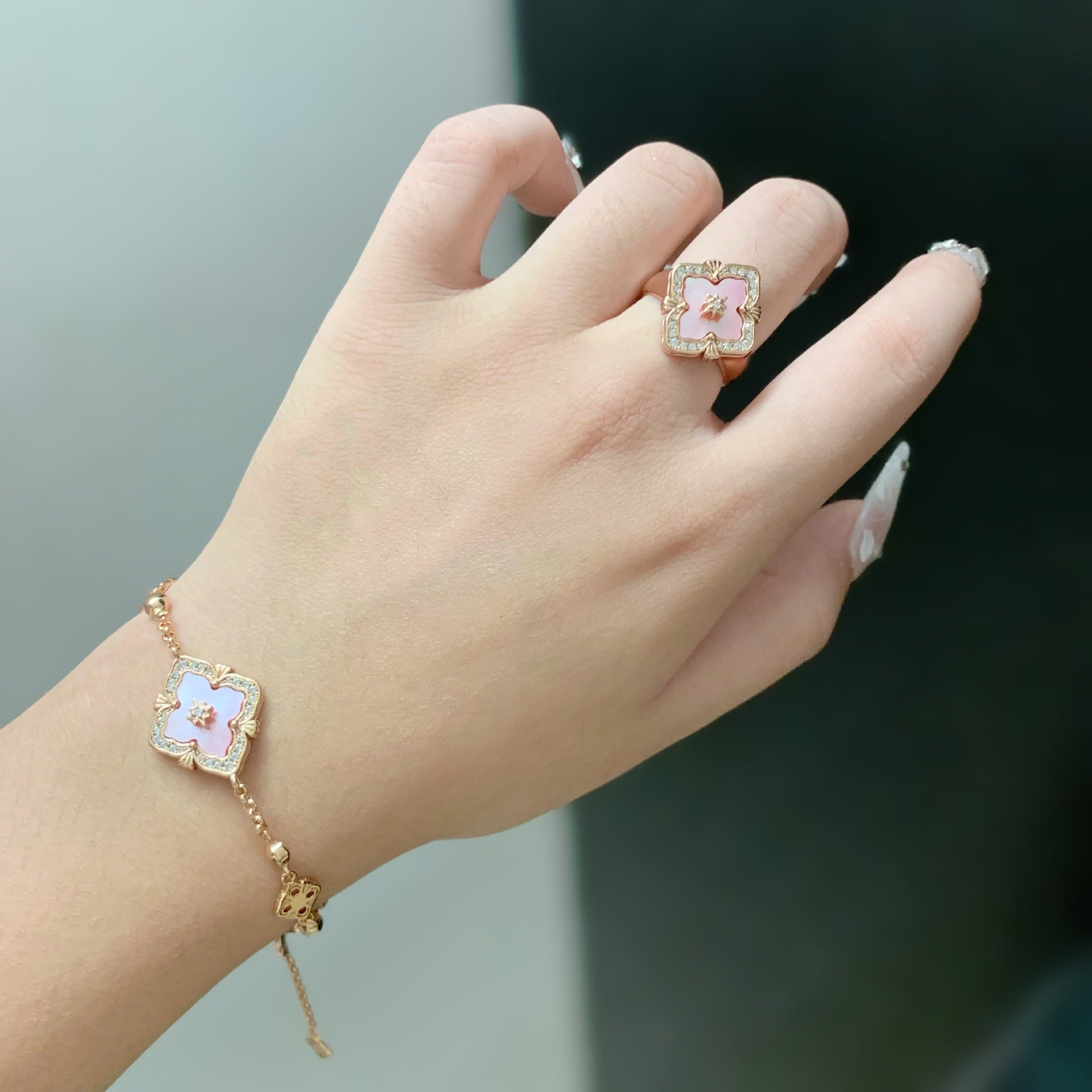 天然フリチラリア ピンククローバー ネックレス ブレスレット リング イヤリング セット