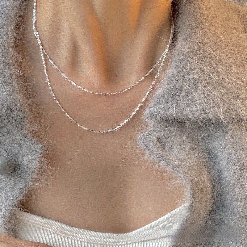 S925スターリングシルバーの輝くネックレス