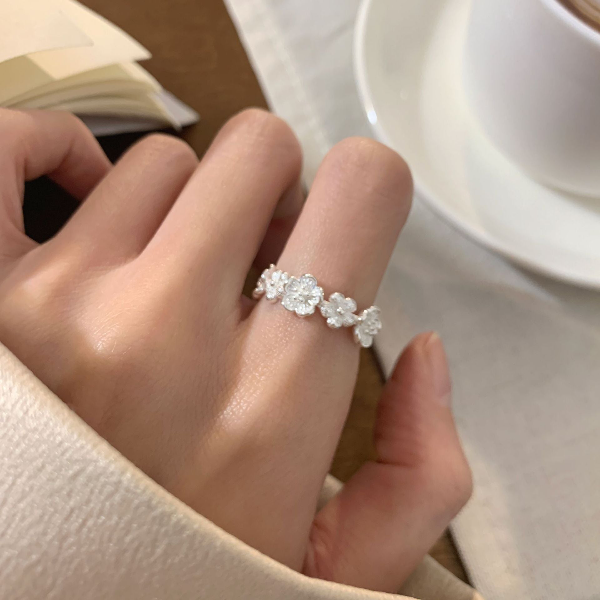 S925スターリングシルバーフラワーリング