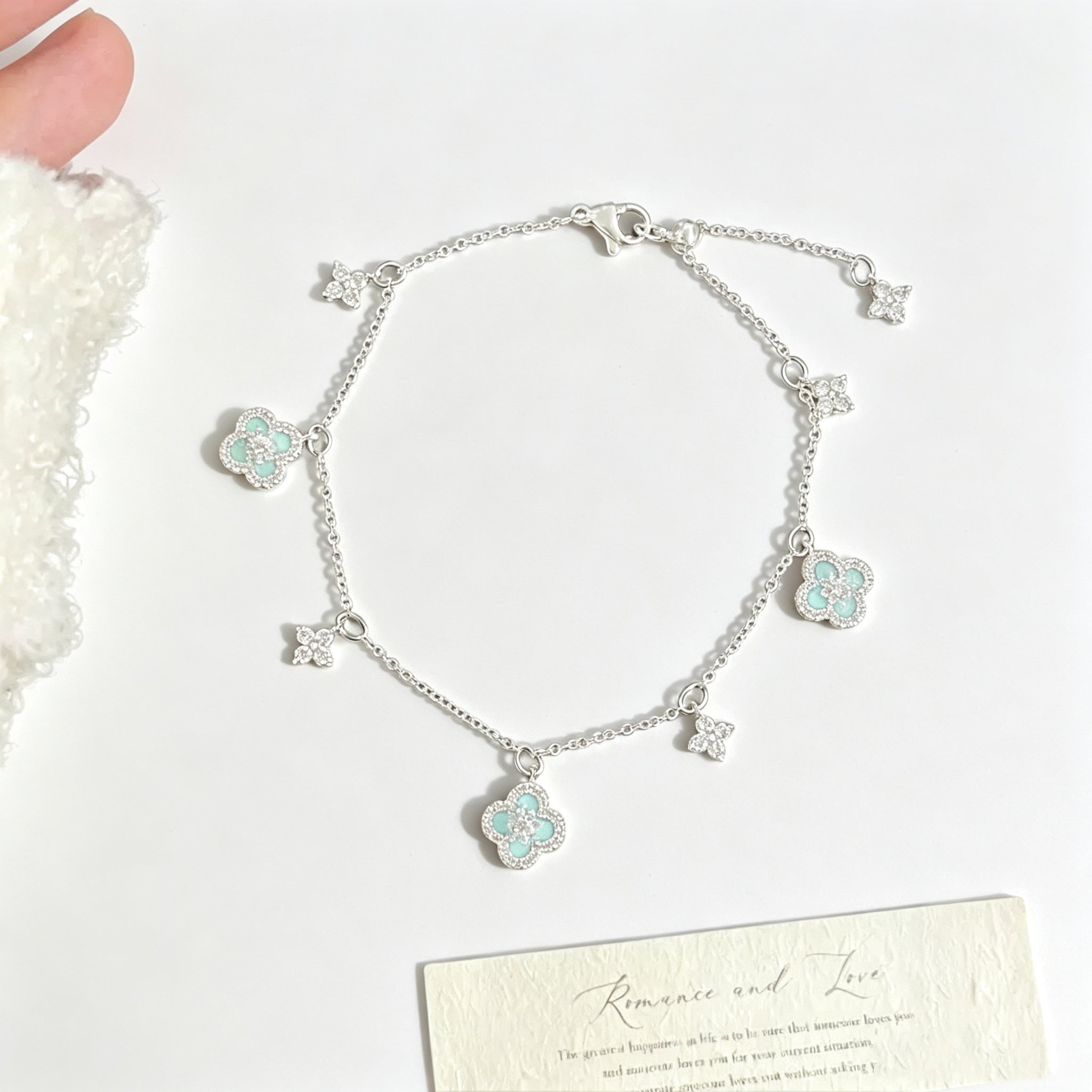 Sky Blue Four-Leaf Clover Jewelry Set