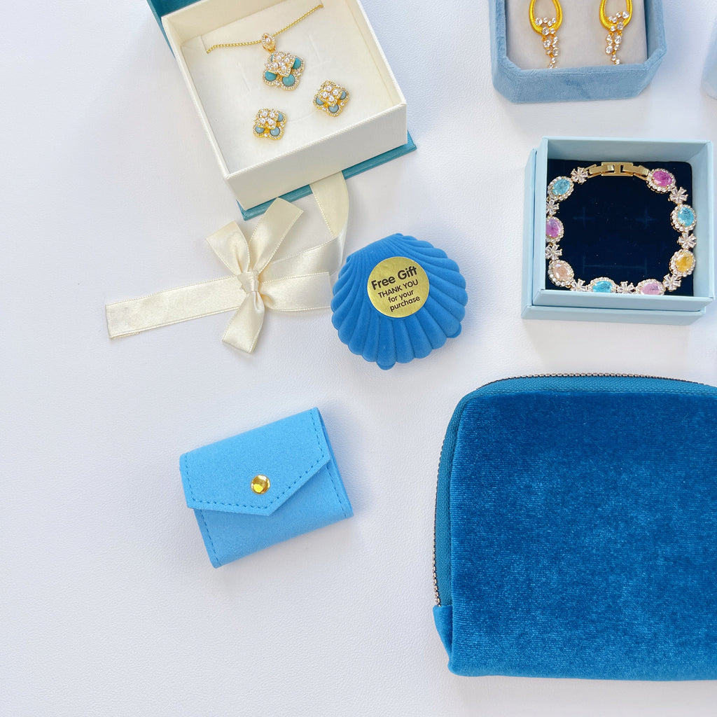 Gilded Blue Oil Painting Curated Set