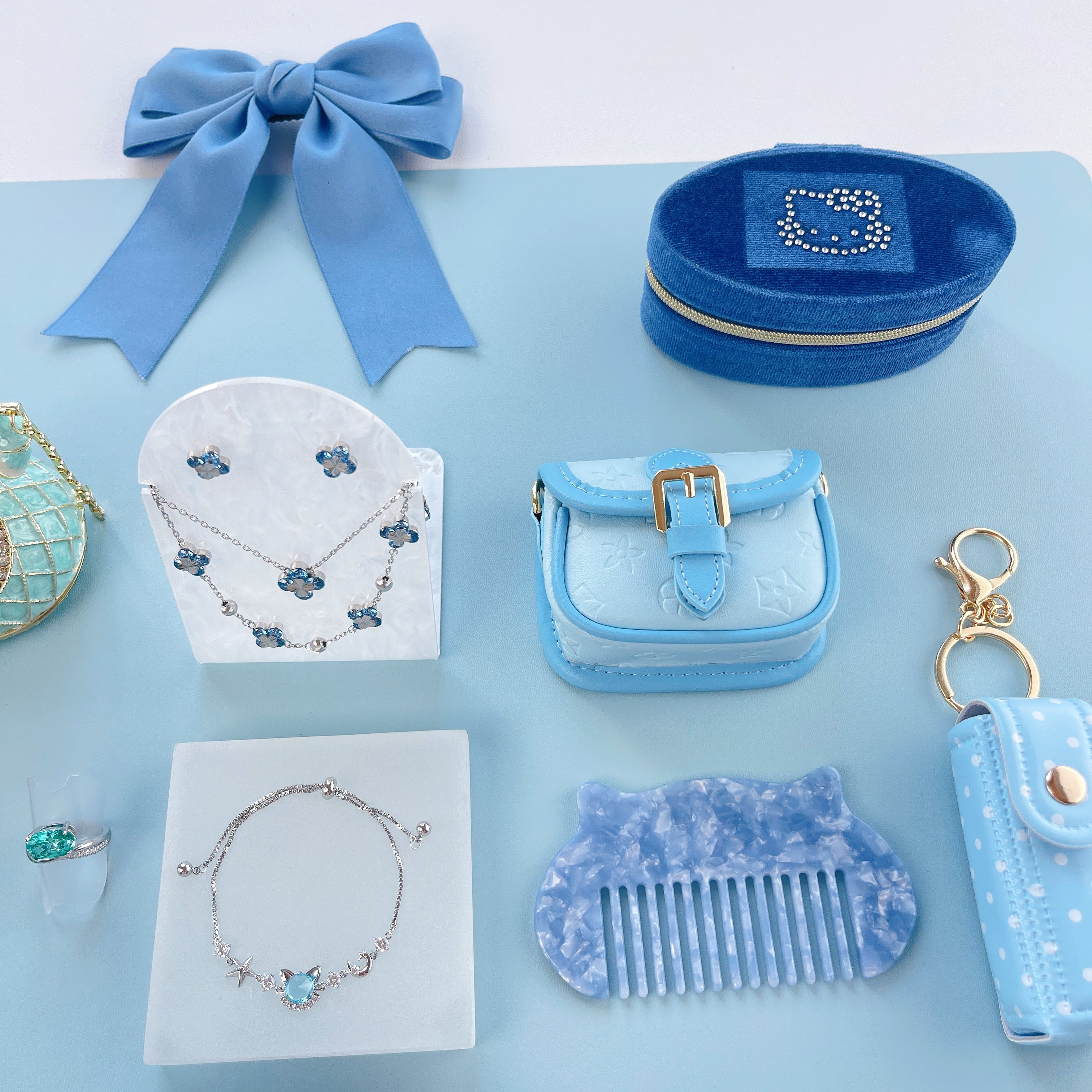 Blue Jewelry & Gift Curated Set