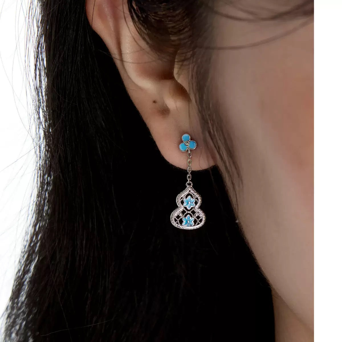 Gradient Blue Flower Enamel Hollow Gourd Jewelry Set