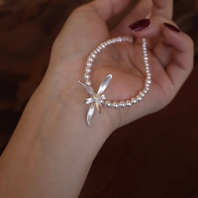 925 Sterling Silver Pearl Orchid Choker Necklace And Stud Earrings