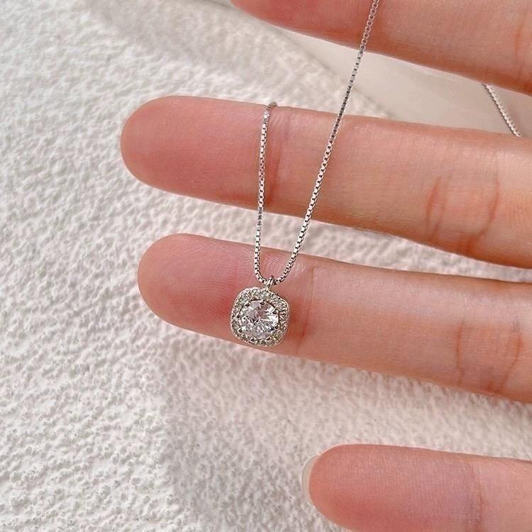 S925スターリングシルバーの小さなシュガーペンダントネックレス