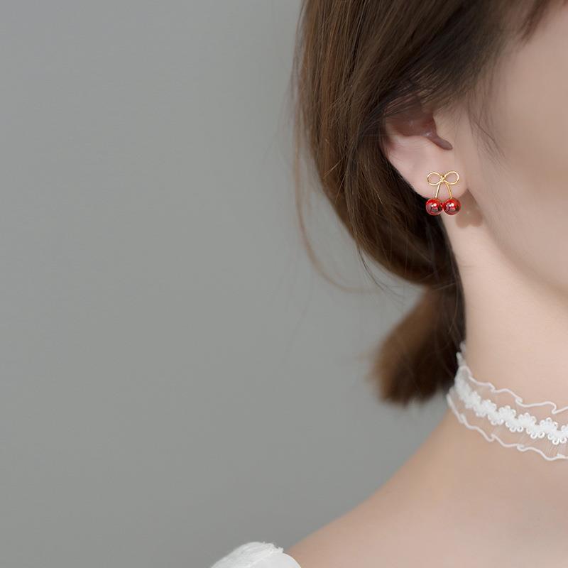 S925シルバーレッドチェリーイヤリング