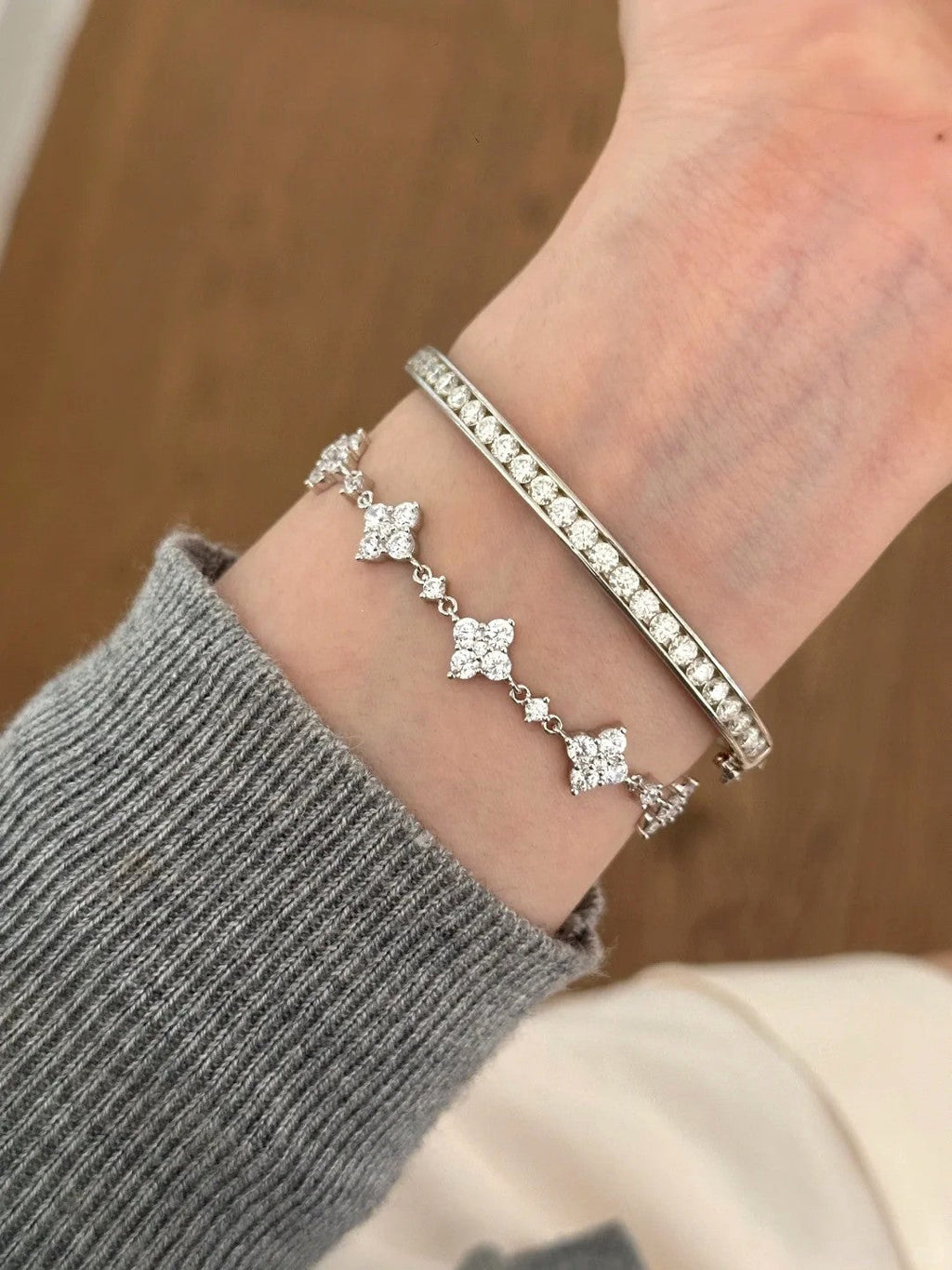クローバープルハイカーボンダイヤモンドブレスレット