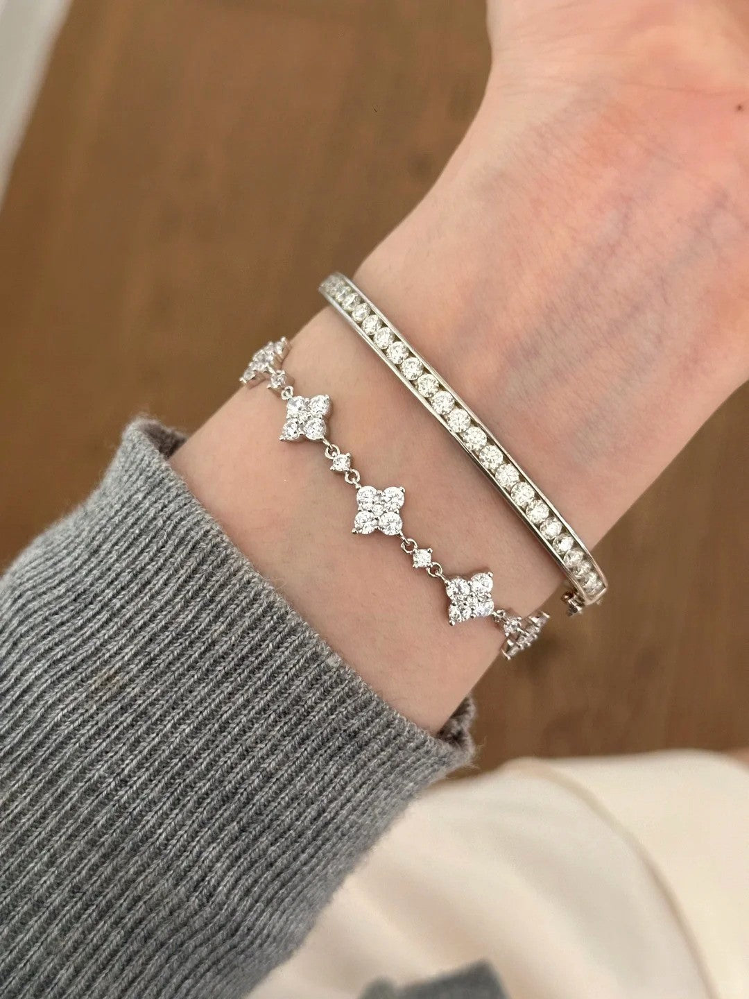クローバープルハイカーボンダイヤモンドブレスレット